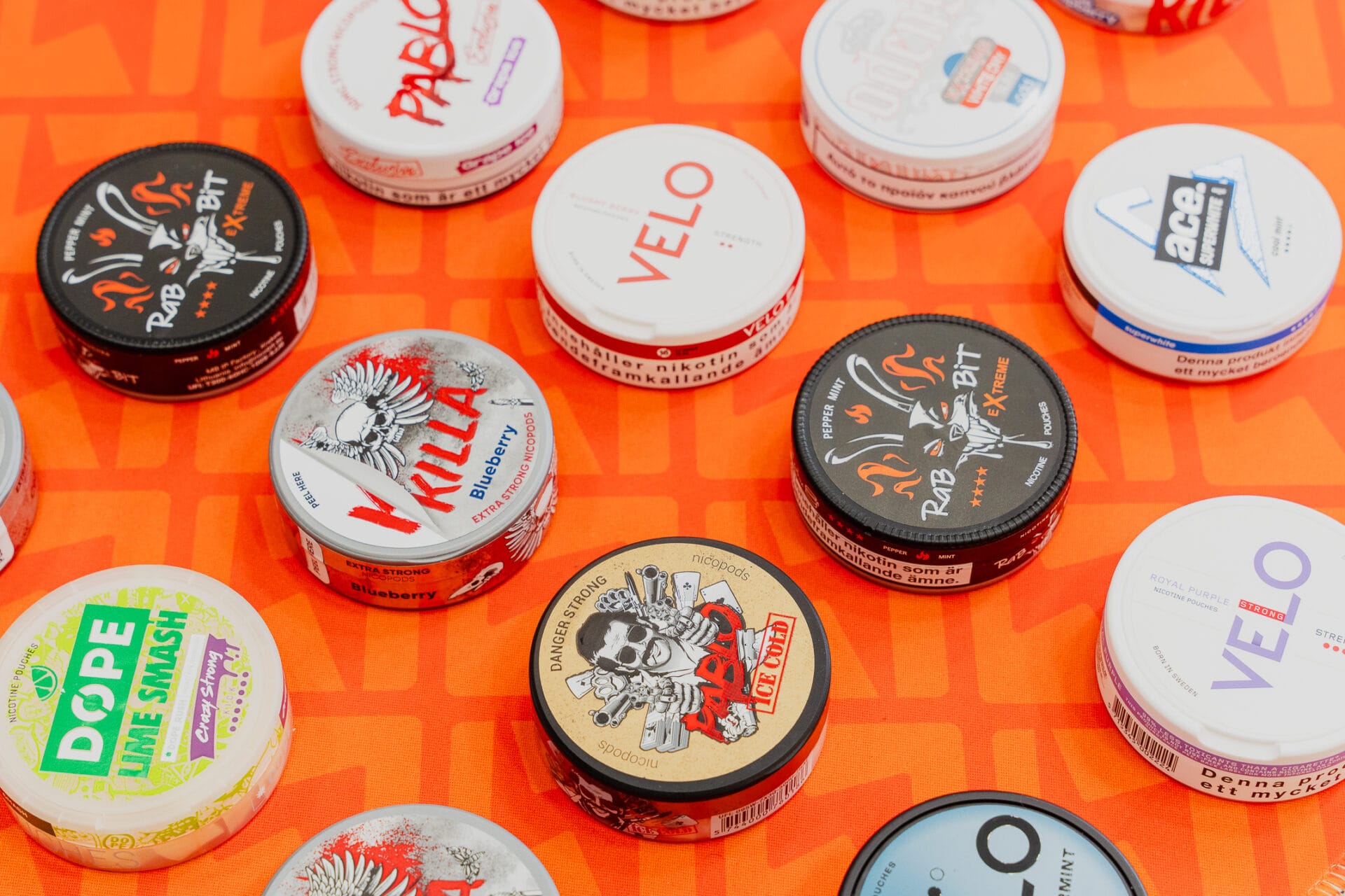 SNUS & Νικοτινικά Pouches: Ο Πλήρης Οδηγός για Επιλογή, Ένταση & Γεύσεις